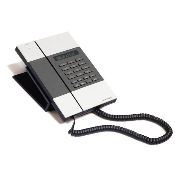 Telefono_ JACOB_JENSEN_t3 Telefono_ JACOB_JENSEN_t3