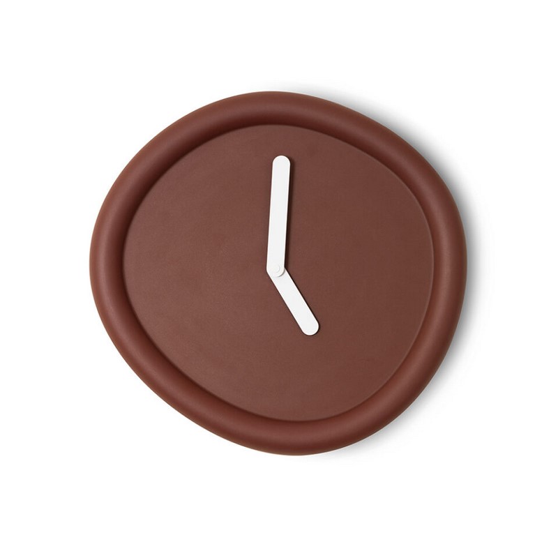RC005_Werkwaardig_roundclock_deepred_front_1_Low-960x960